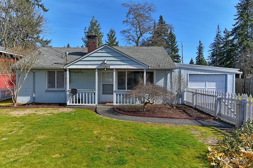 Photo of 21705 53rd Avenue W, Mountlake Terrace, WA 98043 (MLS # 2196106)
