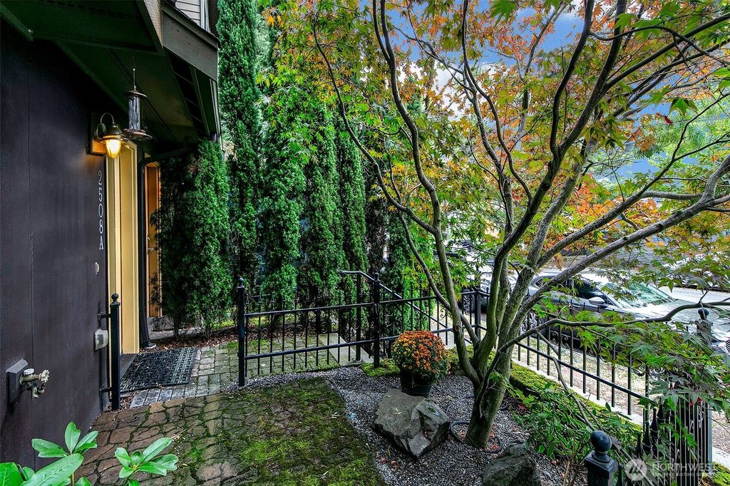 Photo of 2508 E Yesler Way #A, Seattle, WA 98122 (MLS # 2440953)
