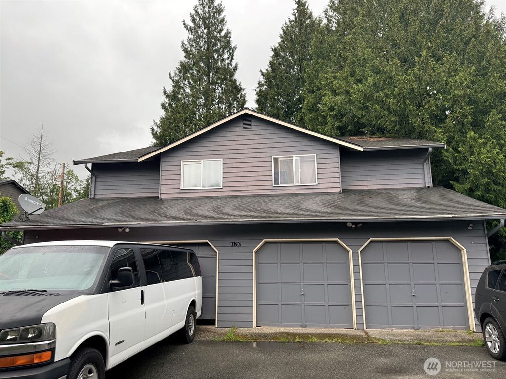 Photo of 11707 Center Road, Everett, WA 98204 (MLS # 2527549)