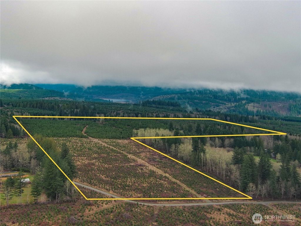 Photo of 2 xxx Snow Creek Road, Quilcene, WA 98376 (MLS # 2461062)