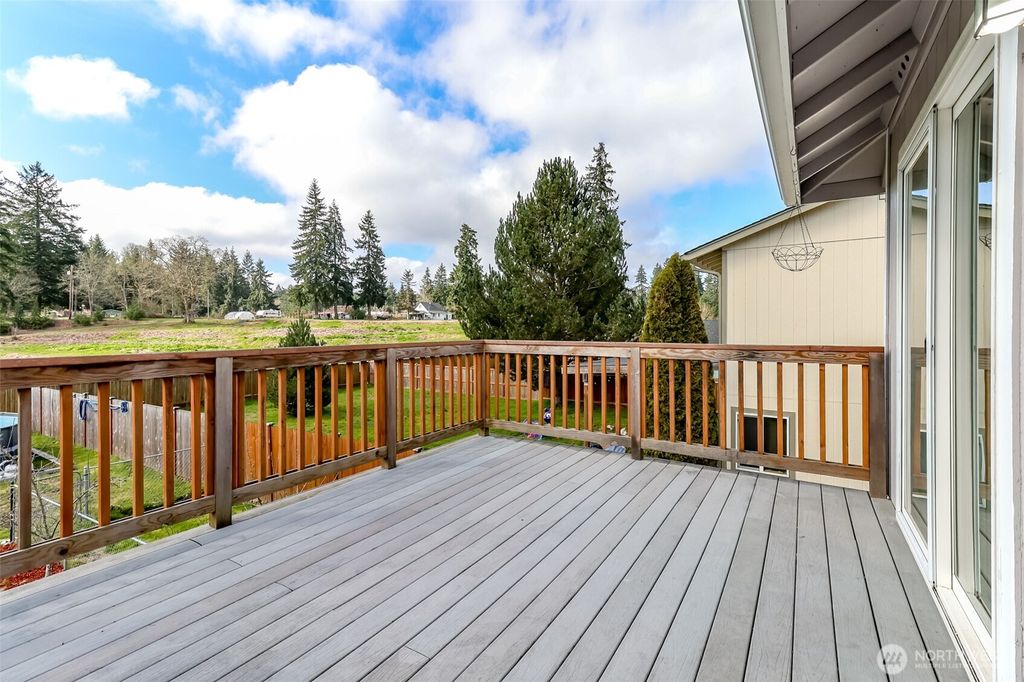 Photo of 16211 Palouse Avenue SE, Yelm, WA 98597 (MLS # 2496326)