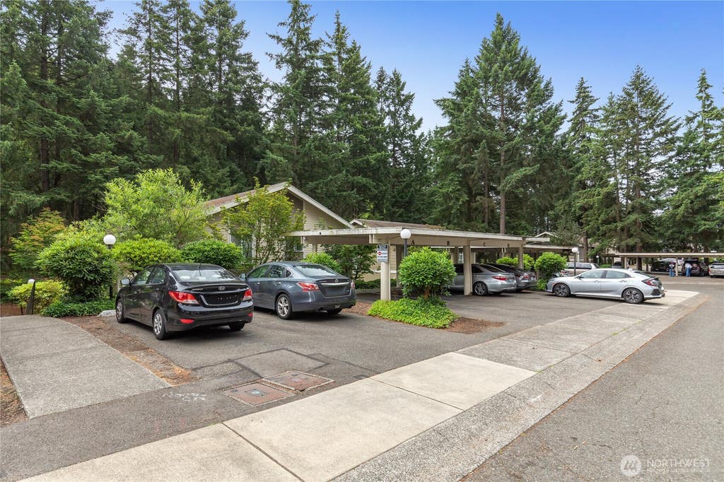 Photo of 177 S 340th Street, Federal Way, WA 98003 (MLS # 2567010)