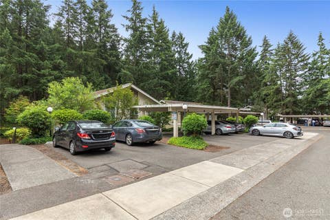 Photo of 177 S 340th Street, Federal Way, WA 98003 (MLS # 2567010)