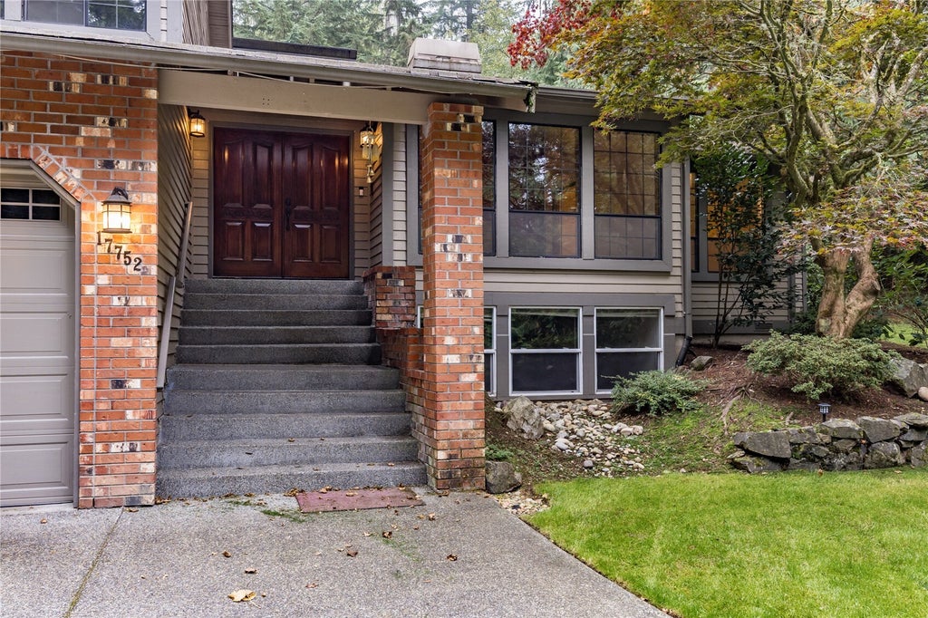 Photo of 17752 SE 173 Place, Renton, WA 98058 (MLS # 2597820)