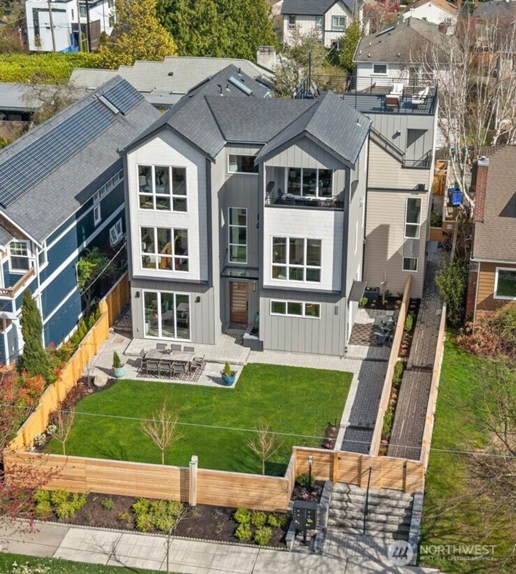 listing image 9369322943249652246
