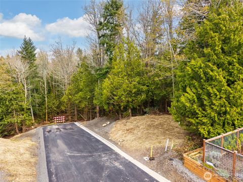 Photo of 813 41st St, Bellingham, WA 98229 (MLS # 2501539)
