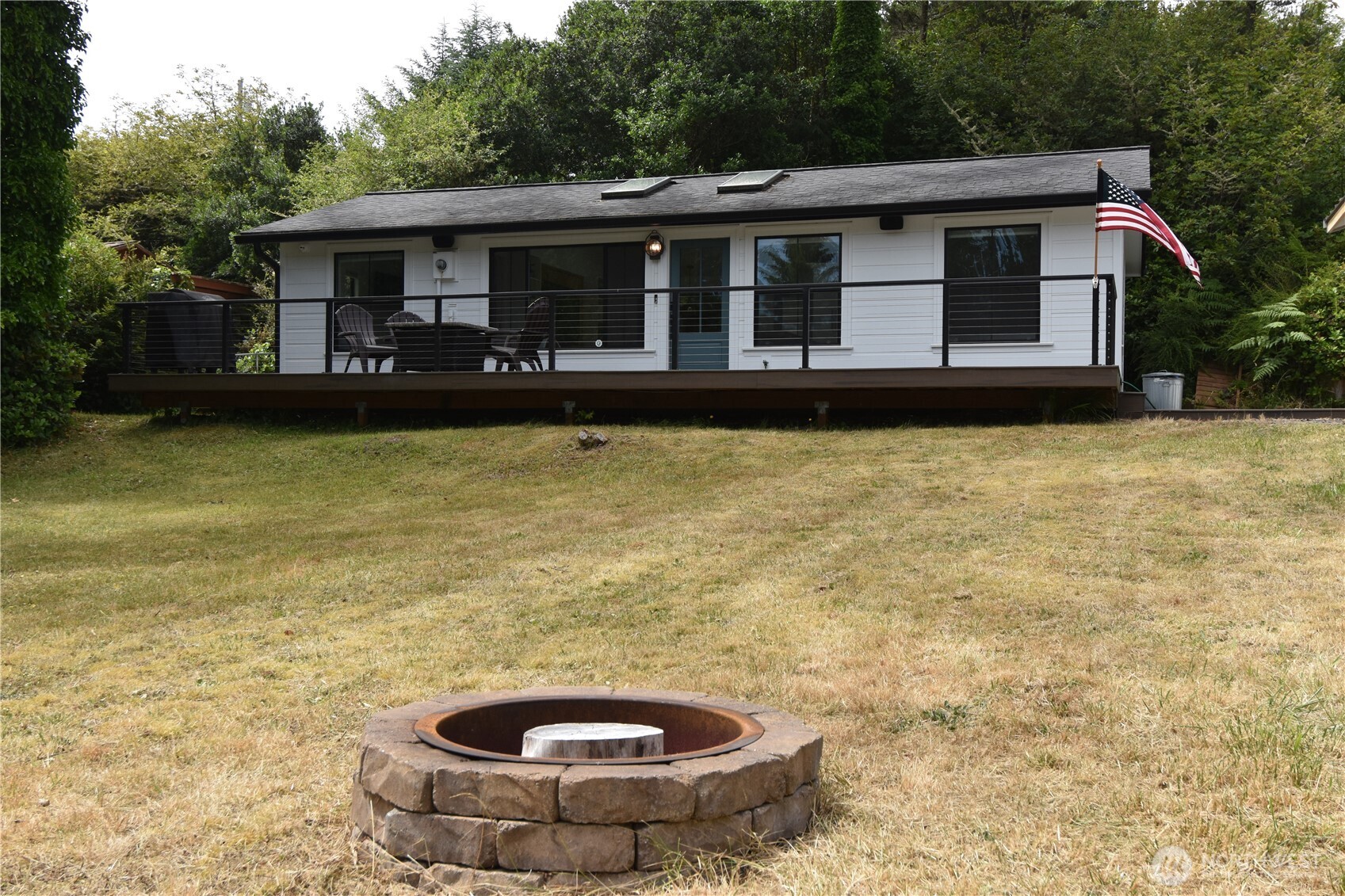 27813 L Place
