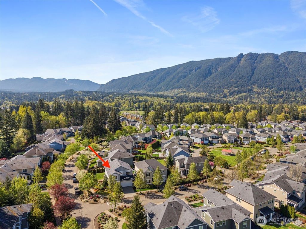 Photo of 1159 SE 11th Street, North Bend, WA 98045 (MLS # 2515128)