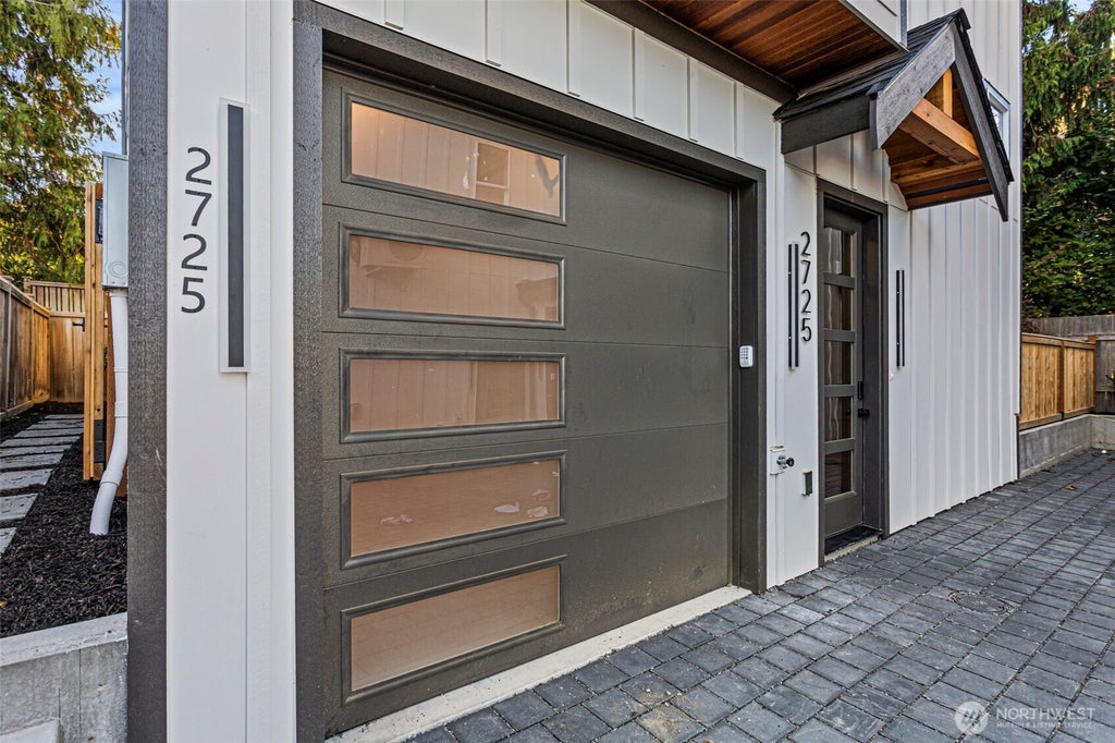 Photo of 2725 Belvidere Avenue SW, Seattle, WA 98126 (MLS # 2589771)