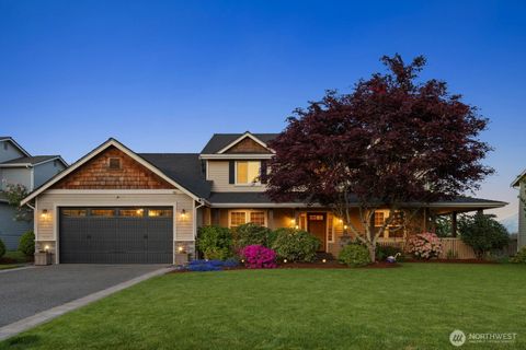 Photo of 14307 68th Avenue E, Puyallup, WA 98373 (MLS # 2522012)