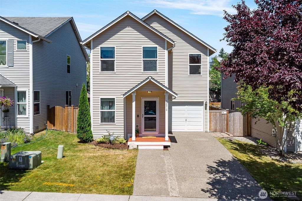 Photo of 10319 24th Street SE, Lake Stevens, WA 98258 (MLS # 2401485)