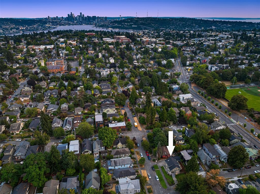Photo of 1429 N 53rd Street, Seattle, WA 98103 (MLS # 2275511)