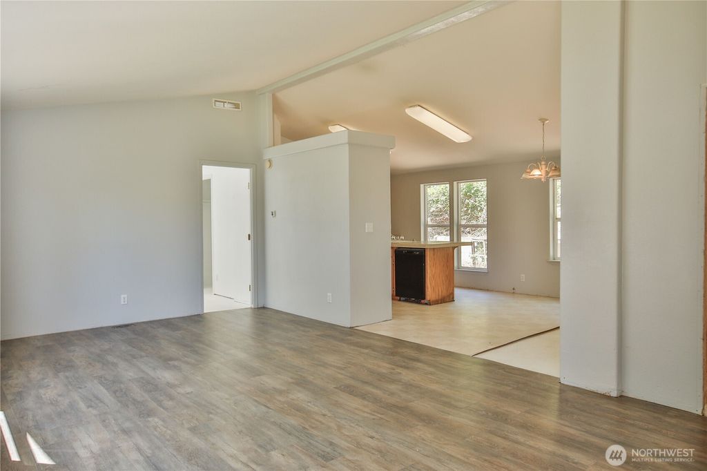 Photo of 4717 Hansen Drive, Clinton, WA 98236 (MLS # 2523260)
