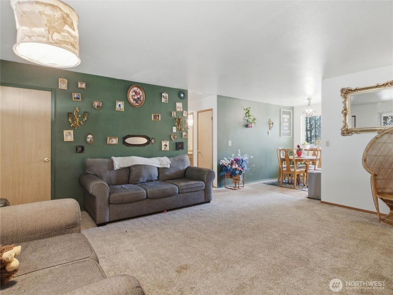 163 SE Ashley Road