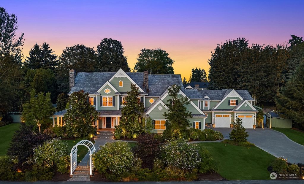 Photo of 17404 159th Avenue NE, Woodinville, WA 98072 (MLS # 2211034)