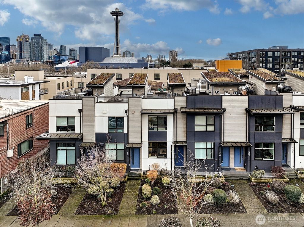 Photo of 311 Valley Street, Seattle, WA 98109 (MLS # 2335325)