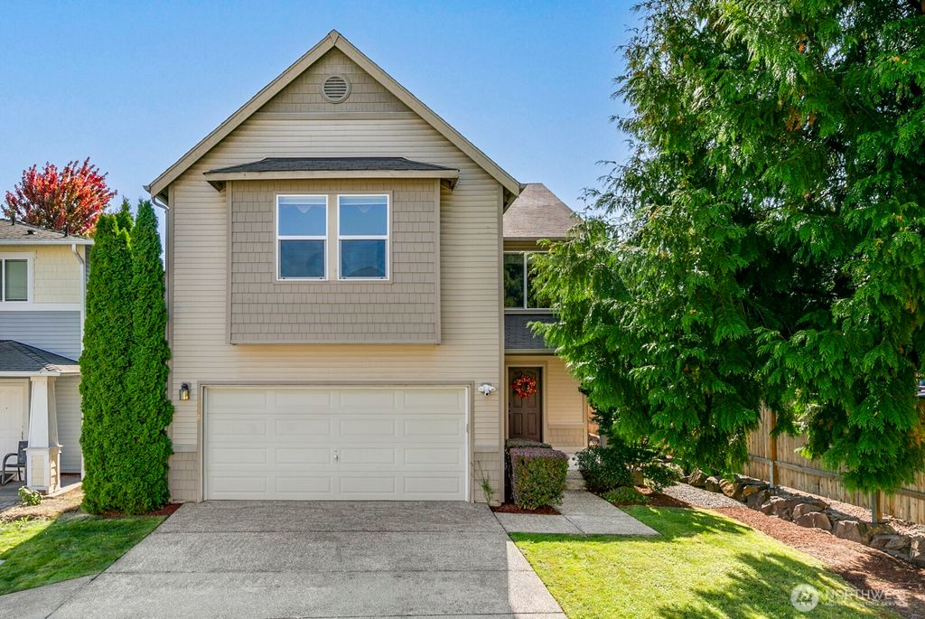 Photo of 3326 147th Place SW, Lynnwood, WA 98087 (MLS # 2438059)