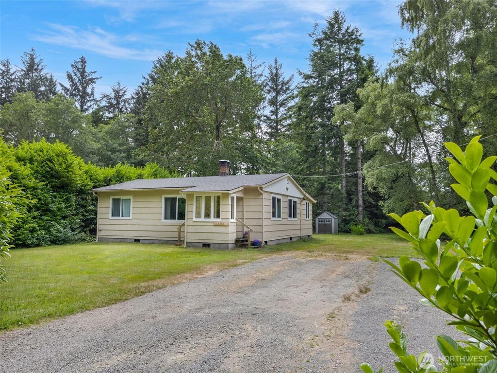 Photo of 15711 Birch Street, Long Beach, WA 98631 (MLS # 2545386)