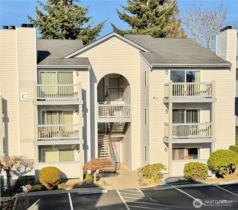 Photo of 11325 19th Avenue SE #C-211, Everett, WA 98208 (MLS # 2470184)