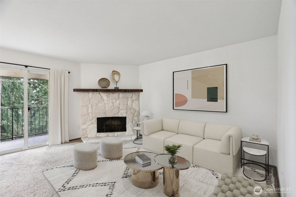 Photo of 10125 SE 235th Place #C306, Kent, WA 98031 (MLS # 2494381)