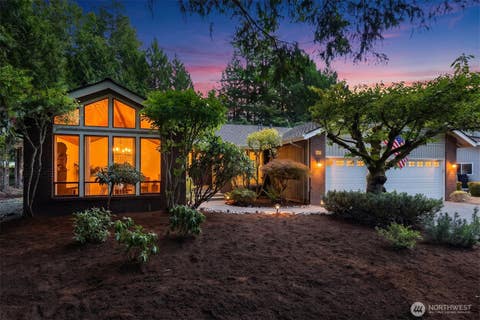 Photo of 14227 20th Drive SE, Mill Creek, WA 98012 (MLS # 2564340)