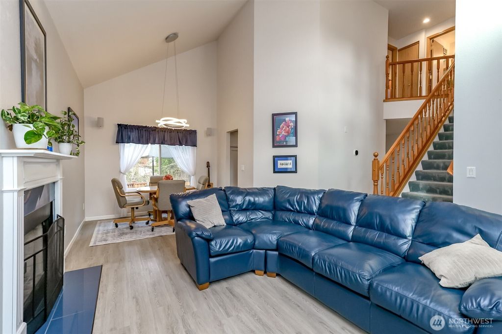 Photo of 27835 20th Place S, Federal Way, WA 98003 (MLS # 2482096)