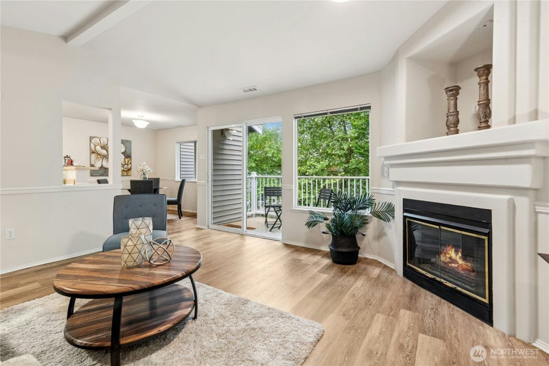 25235 SE Klahanie Boulevard E305