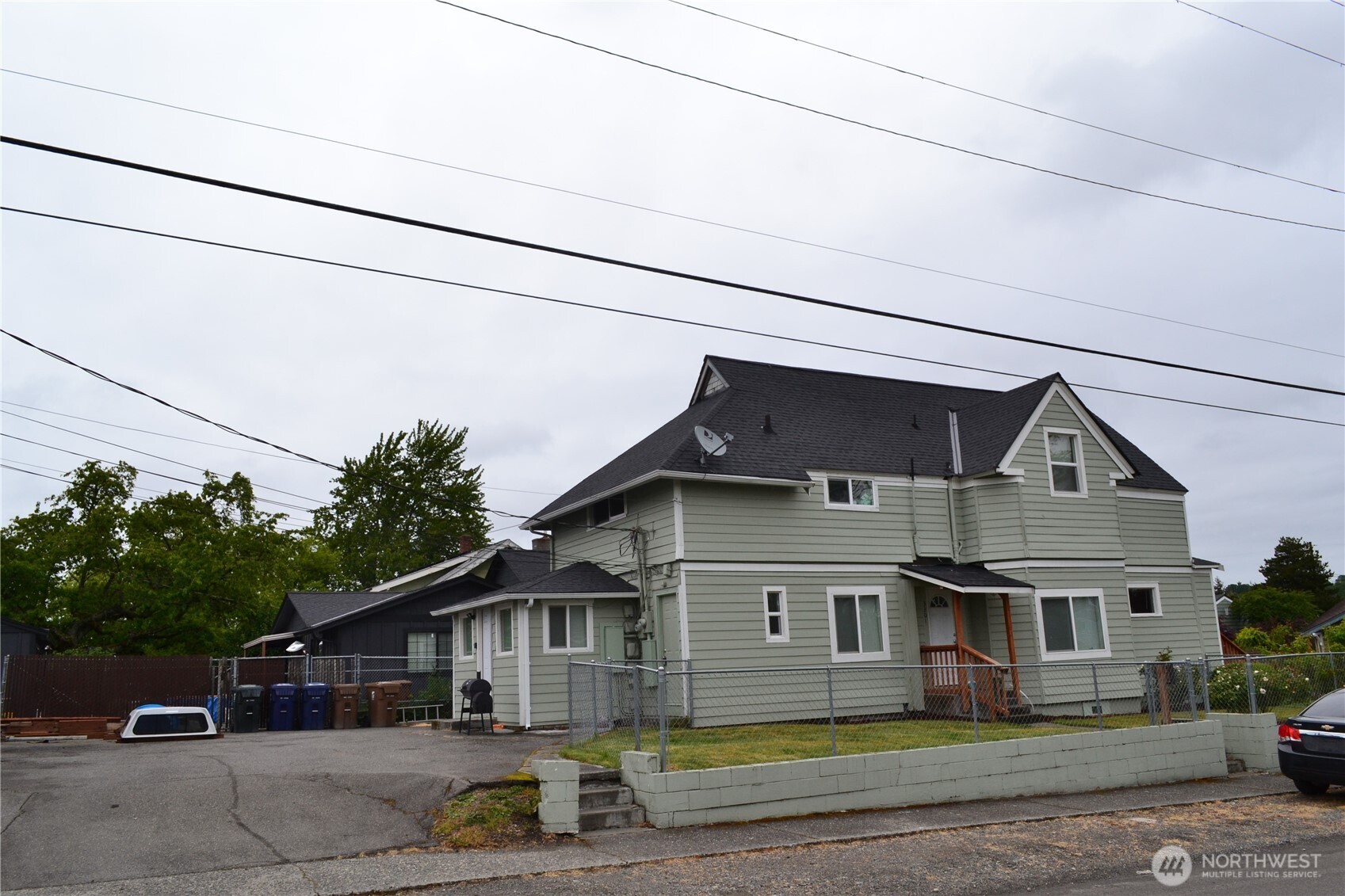 3303 S 64th Street