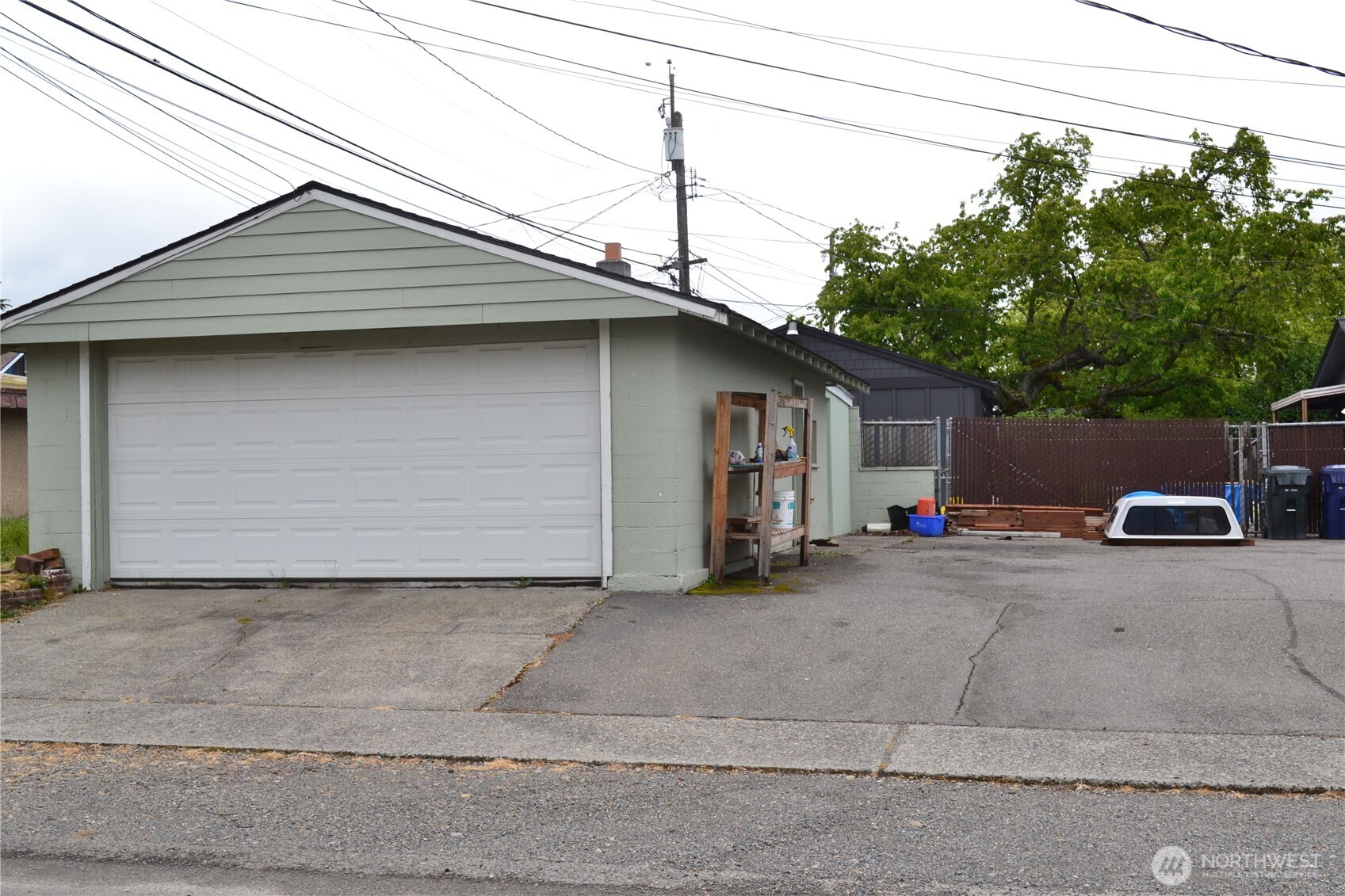 3303 S 64th Street