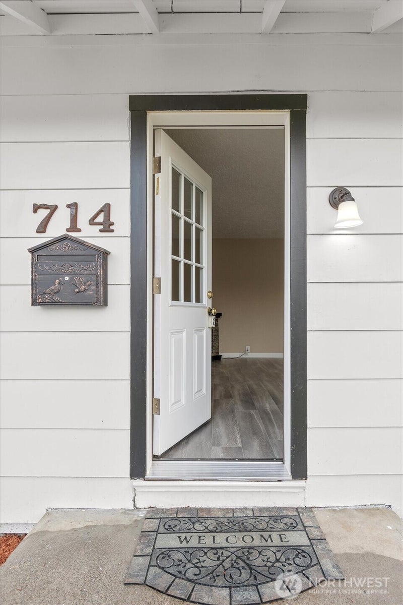 714 S 7th Avenue