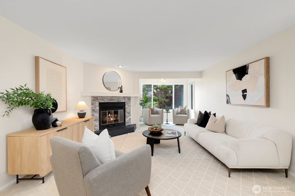 Photo of 150 NE 95TH Street #302, Seattle, WA 98115 (MLS # 2547635)