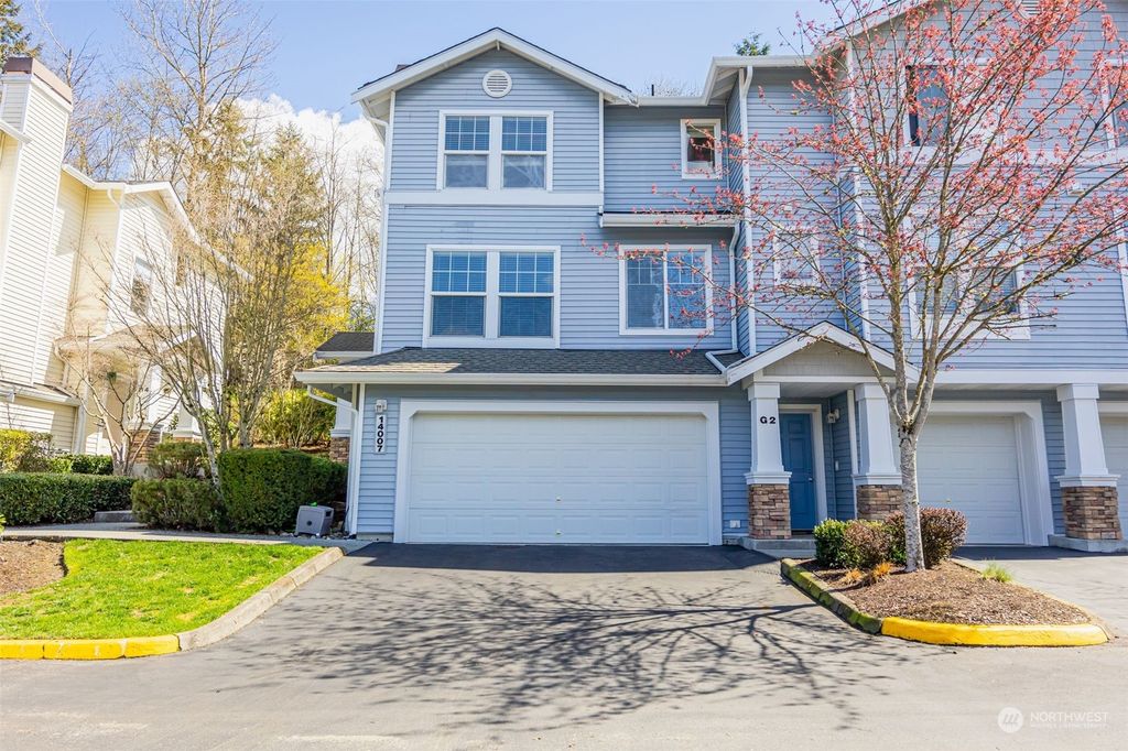 Photo of 14007 69th Drive SE #G 1, Snohomish, WA 98296 (MLS # 2054962)