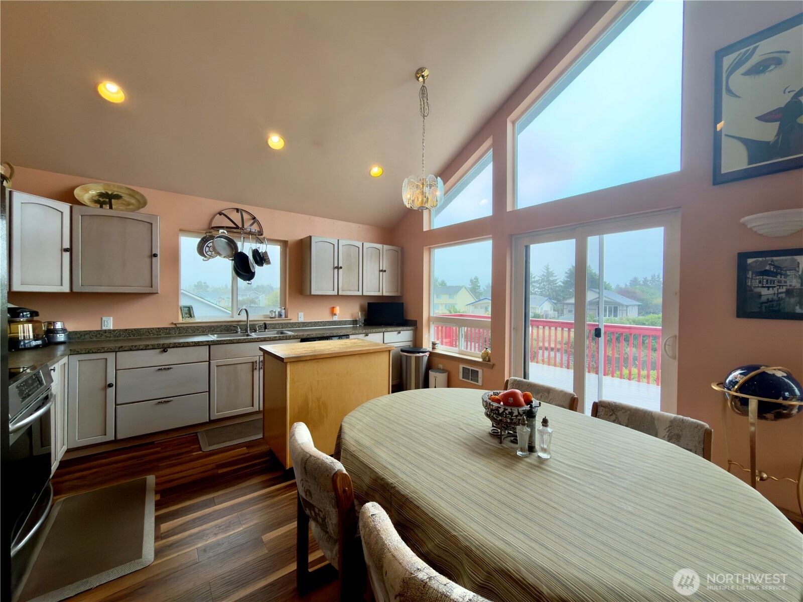 189 N Razor Clam Drive SW