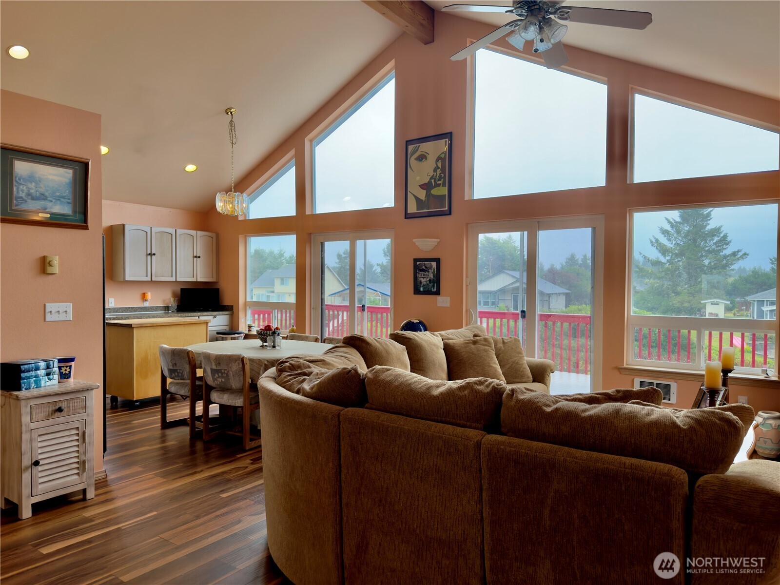 189 N Razor Clam Drive SW