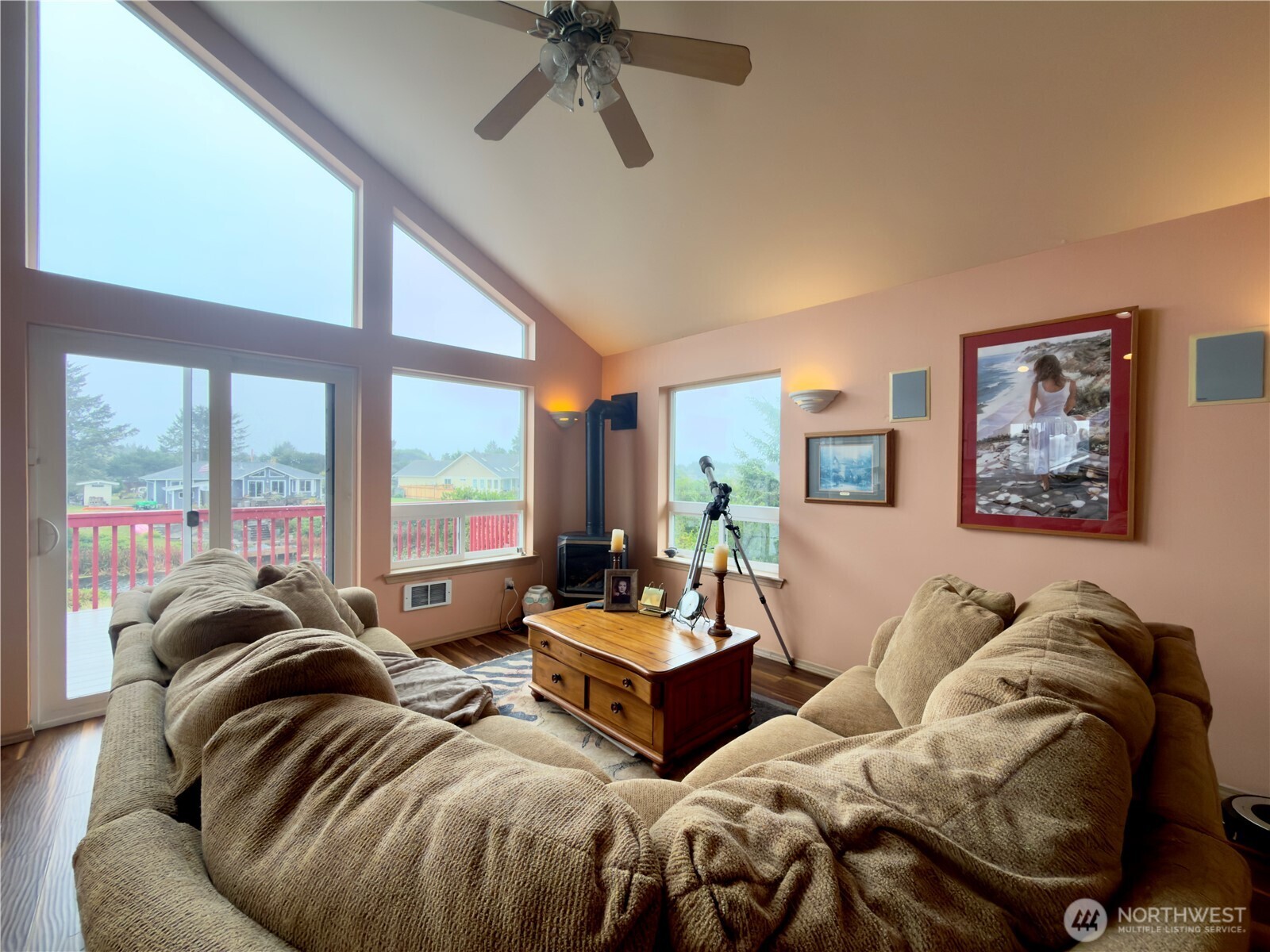 189 N Razor Clam Drive SW