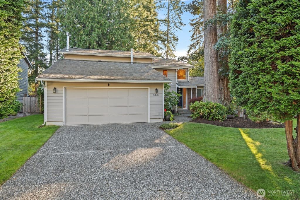 Photo of 16633 23rd Avenue SE, Bothell, WA 98012 (MLS # 2436997)