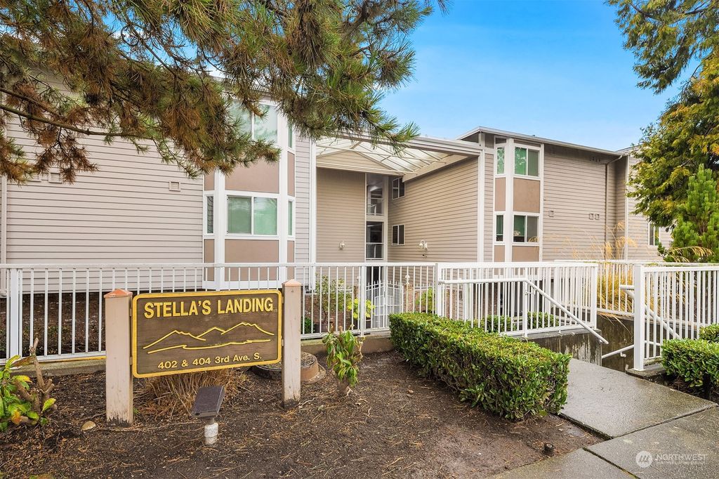 Photo of 402 3rd Avenue S #B204, Edmonds, WA 98020 (MLS # 2028590)