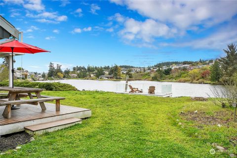 A home in Camano Island