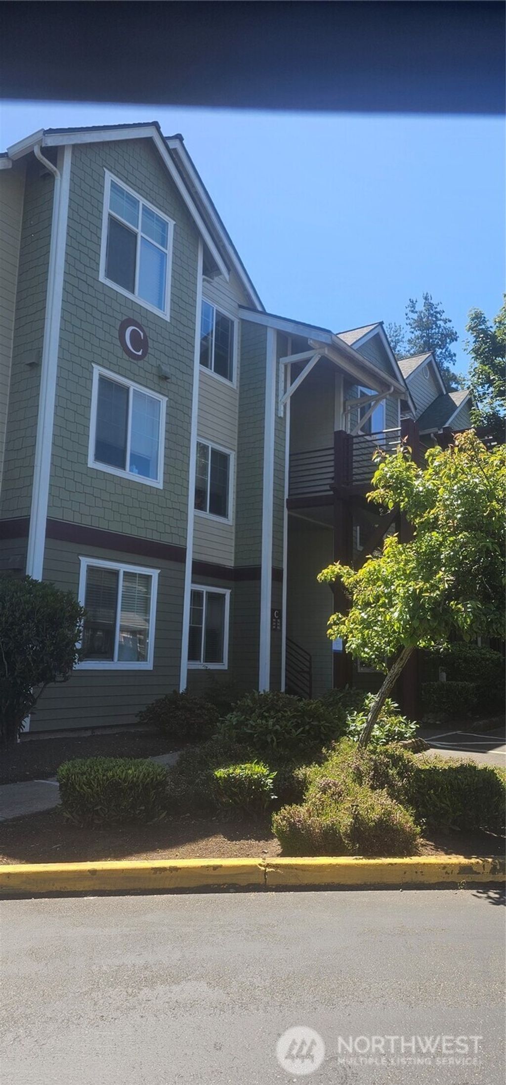 Photo of 13000 Admiralty Way #C104, Everett, WA 98204 (MLS # 2388603)