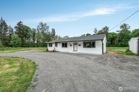 Photo of 252 Eadon Road, Toledo, WA 98591 (MLS # 2521638)