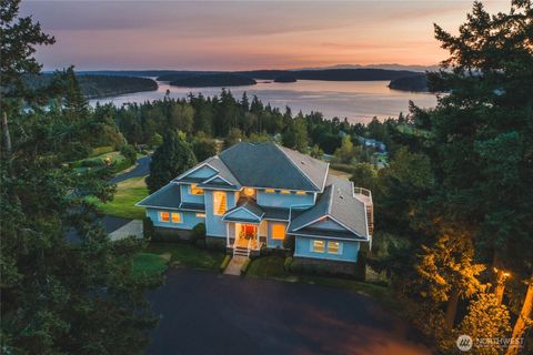 Photo of 8661 Southridge Place, Anacortes, WA 98221 (MLS # 2431371)