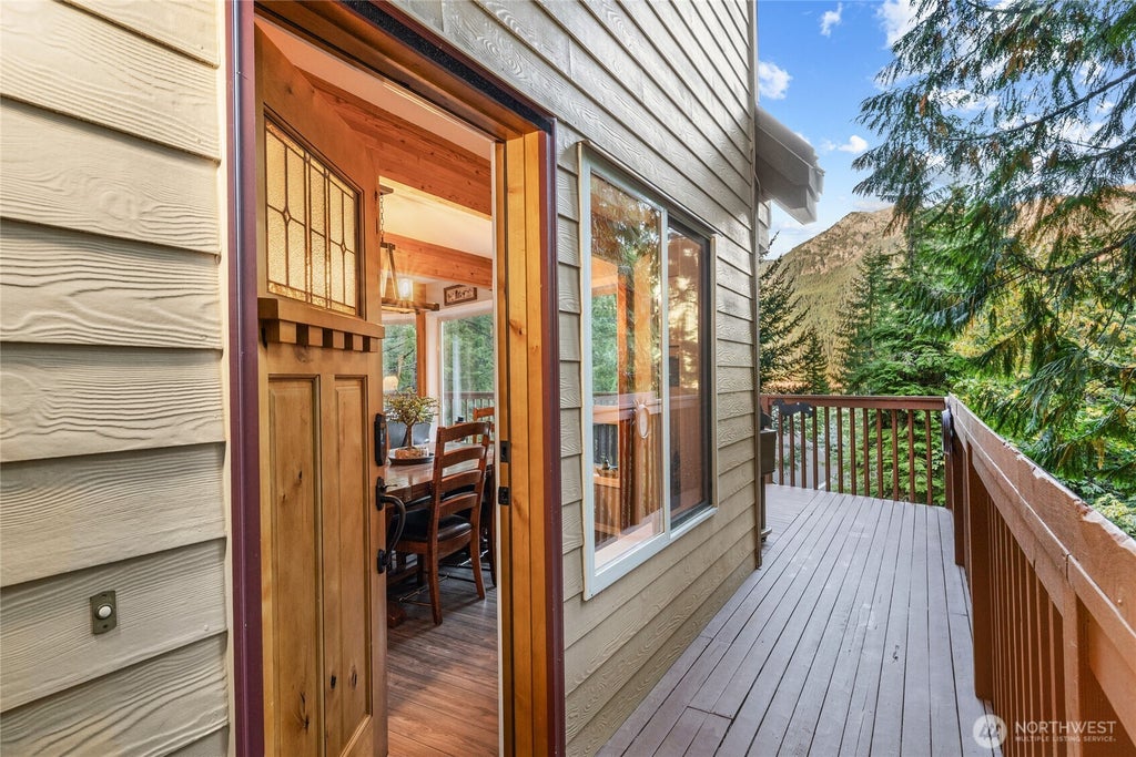 Photo of 121 Tranquility Lane, Easton, WA 98925 (MLS # 2584872)