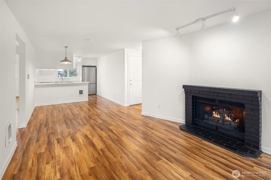 Photo of 14006 NE 181 Place #B206, Woodinville, WA 98072 (MLS # 2482005)