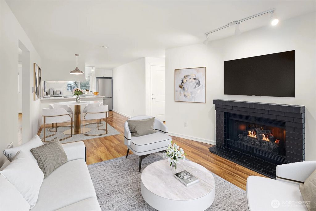 Photo of 14006 NE 181 Place #B206, Woodinville, WA 98072 (MLS # 2482005)