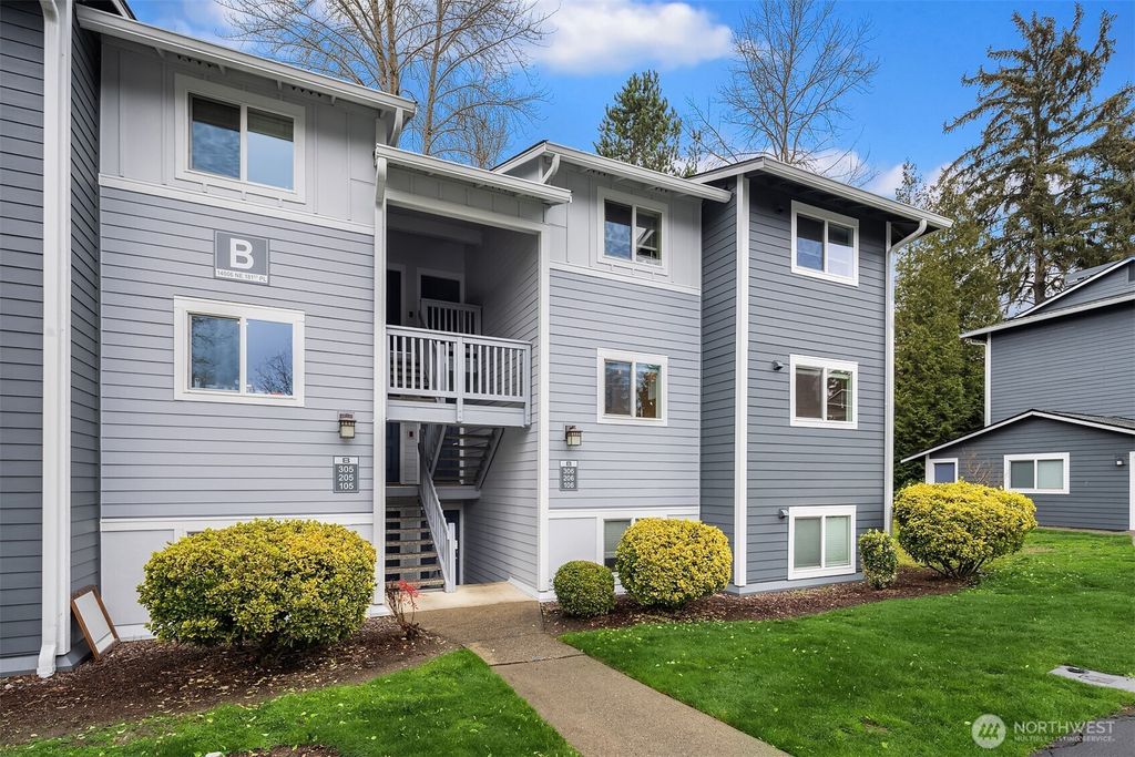 Photo of 14006 NE 181 Place #B206, Woodinville, WA 98072 (MLS # 2482005)