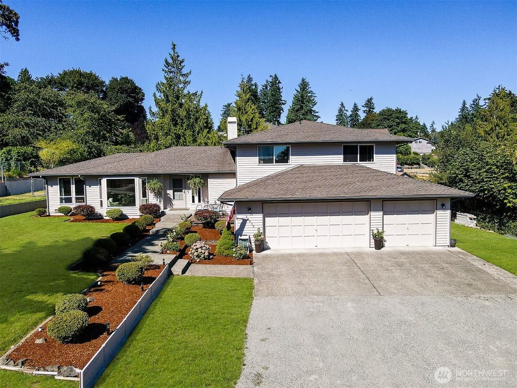 Photo of 34835 57th Avenue S, Auburn, WA 98001 (MLS # 2419195)