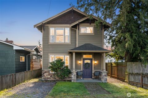 2008 Monroe Avenue Everett WA 98203