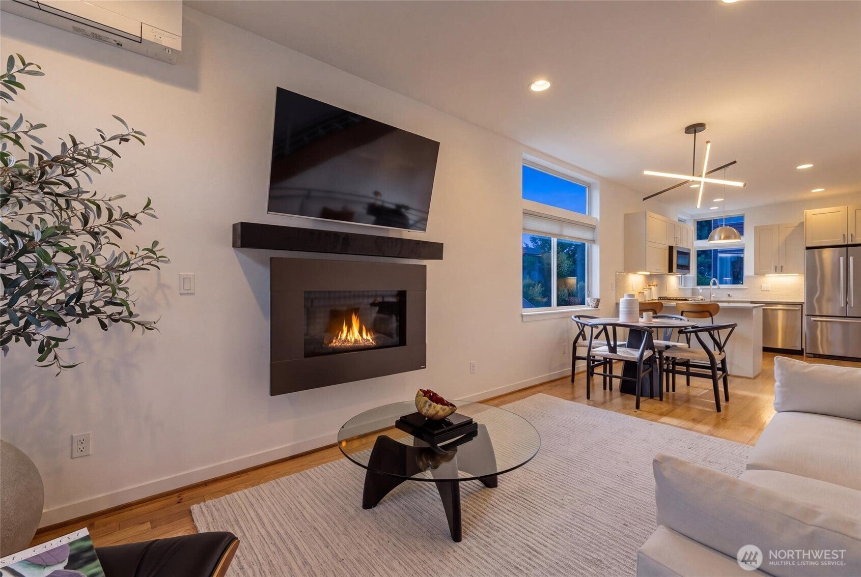 316 NW 41st Street B