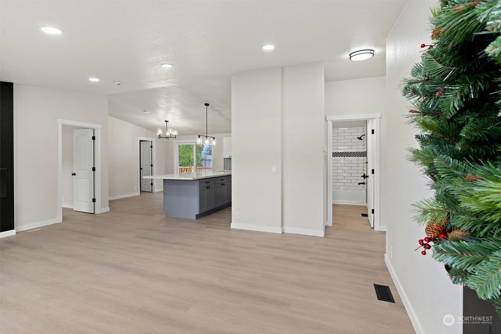 Photo of 9304 13th Place SE, Lake Stevens, WA 98258 (MLS # 2313921)