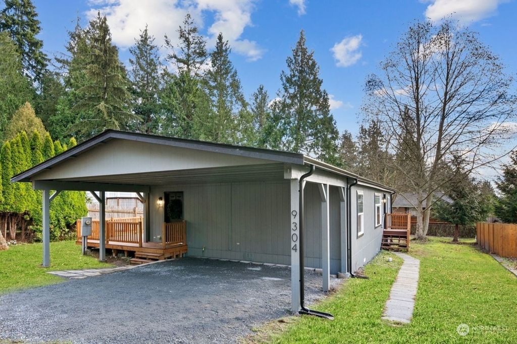 Photo of 9304 13th Place SE, Lake Stevens, WA 98258 (MLS # 2313921)